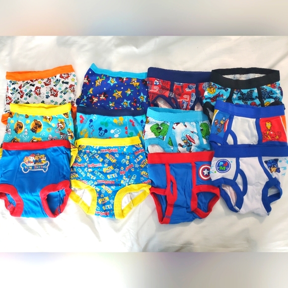 super heros Other Lot Of 2 Nwot Boys Size 2t 3t Marvel Mickey Mouse Training Pants Briefs